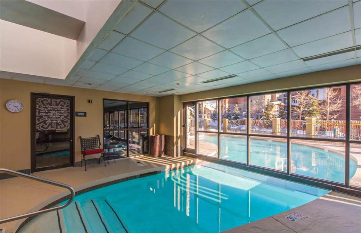 Studio 518 At Perfect Location With Pool And Hot Tub Крестед-Бьютт Экстерьер фото